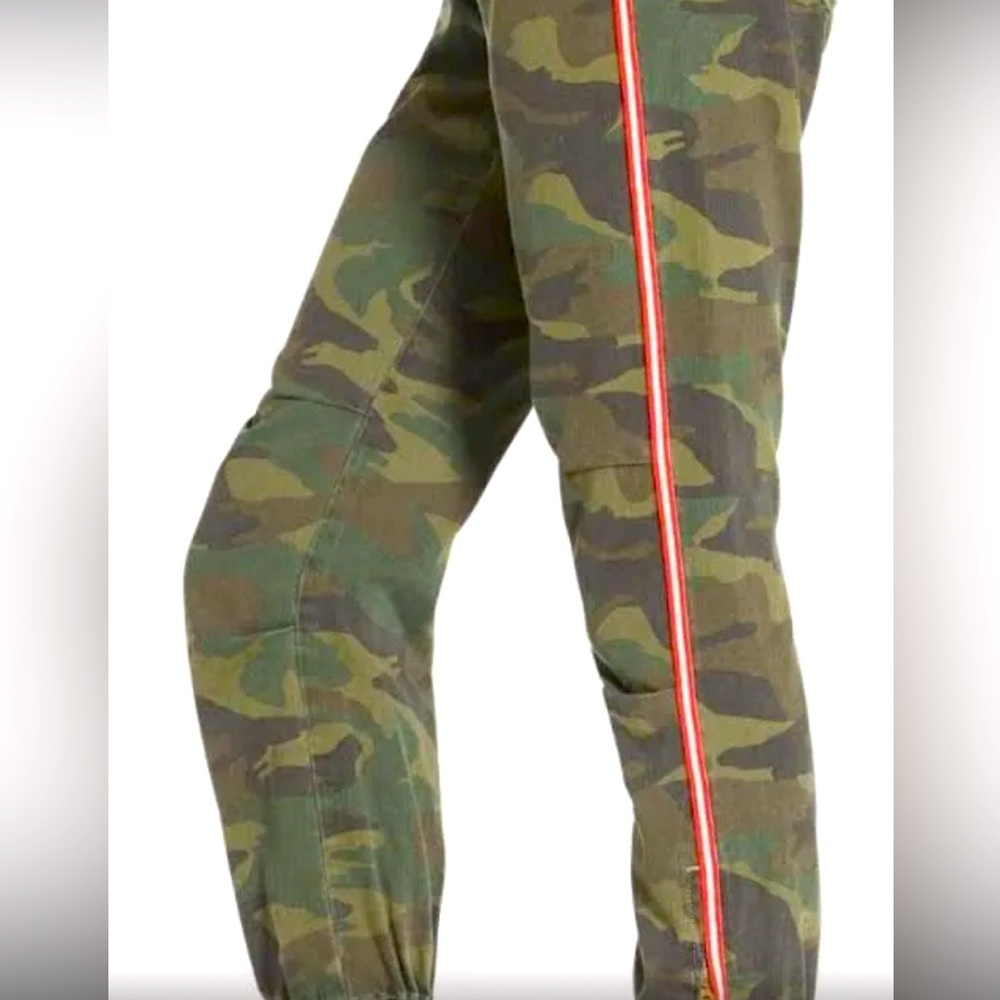 Sundry Camo Cotton Twill Zip Jogger Pants W/ Red Stripe. Size 30